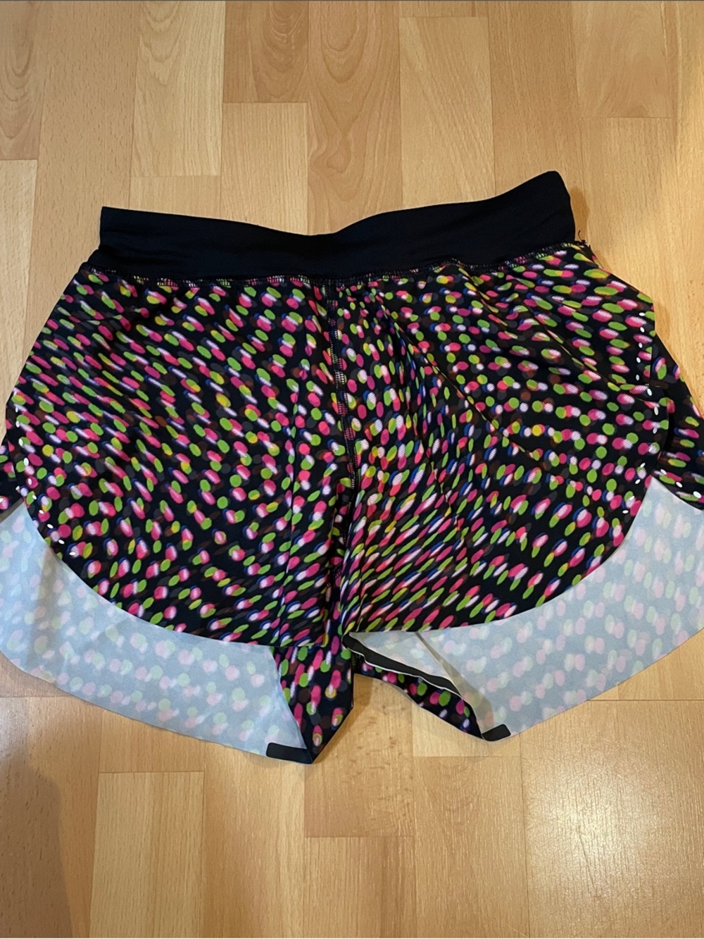 Lululemon SEAWHEEZE fast and free short